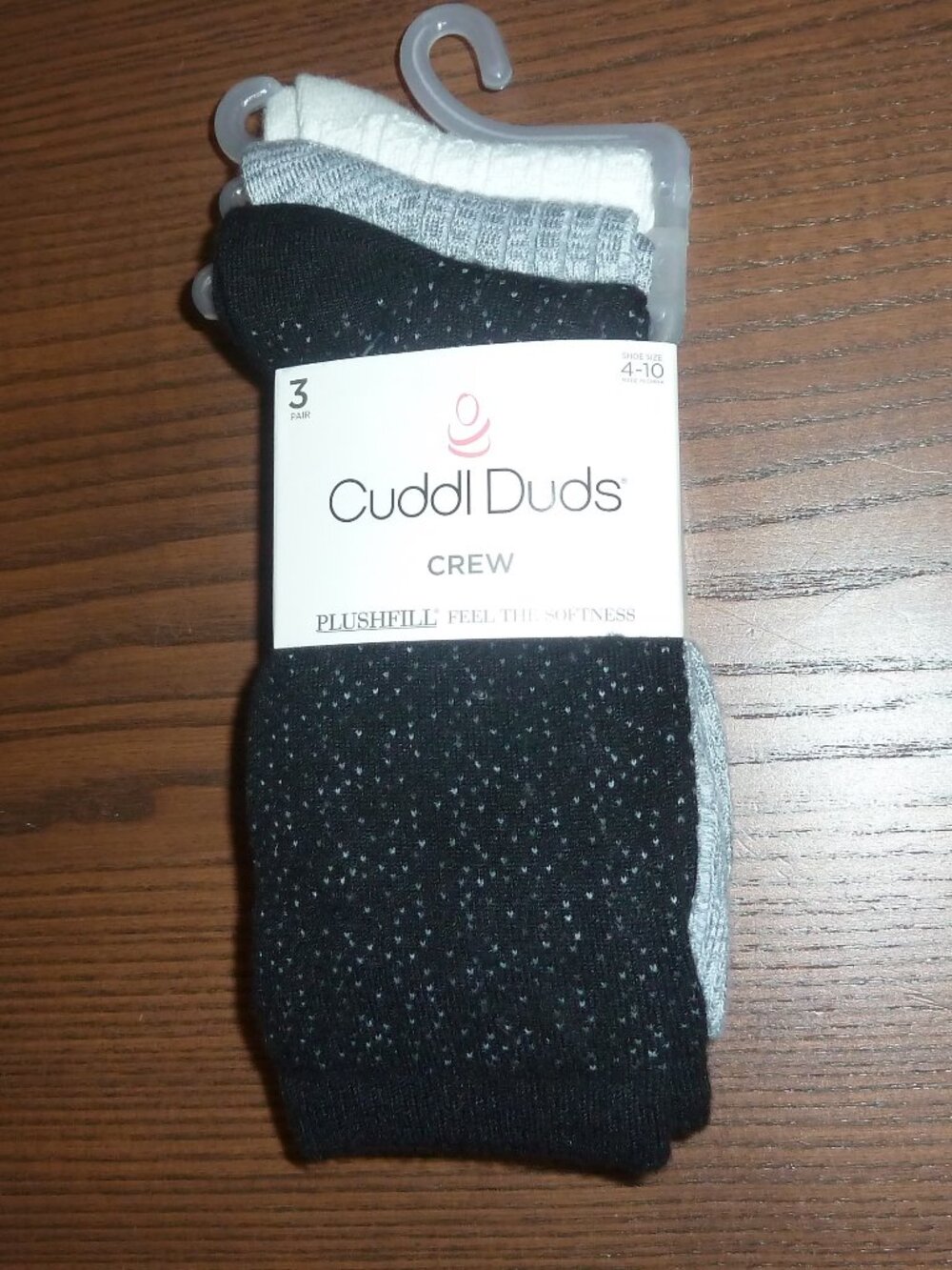 CUDDL DUDS Women's Plushfill Crew Socks Soft Size 4-10 3 Pair Feel The Softness